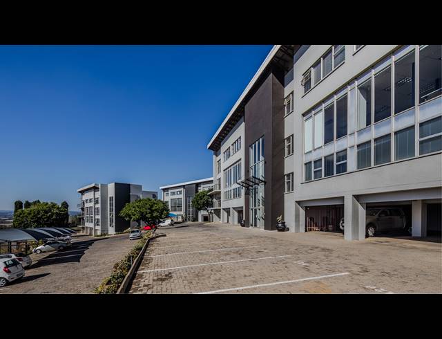 193M² OFFICE TO LET IN KYALAMI